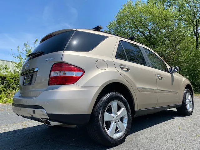 2007 Mercedes Benz ML 500 4MATIC photo 13