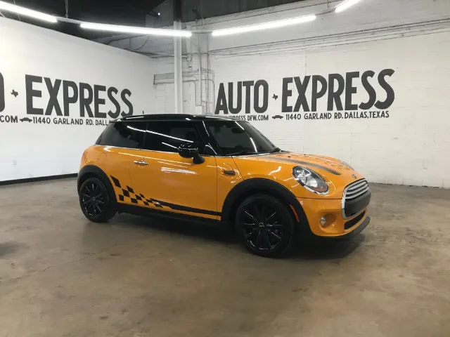2015 MINI Cooper