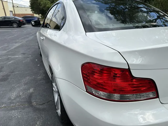 2011 Bmw 128i 1-Series photo 2