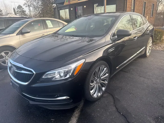 2017 Buick LaCrosse Premium's photo