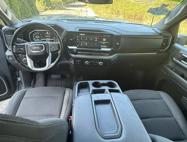 2024 Gmc Sierra 2500 SLE photo 4
