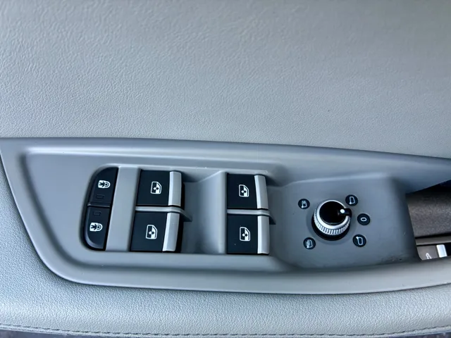2022 Audi A4 Premium Plus - Photo 13