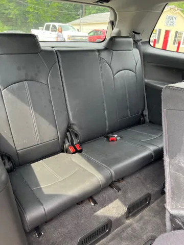 2016 GMC Yukon XL SLT - Photo 11