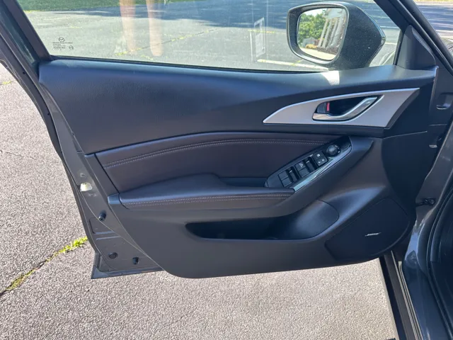 2017 Mazda Mazda3 Touring - Photo 11