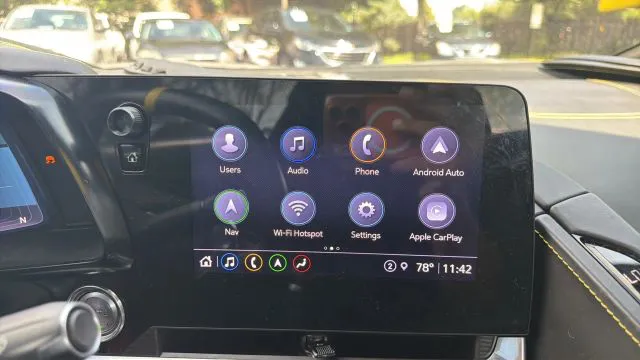 2021 Chevrolet Corvette 3LT - Photo 10