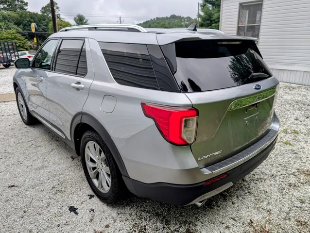 2021 Ford Explorer Limited photo 17