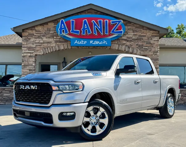2025 RAM 1500 Big Horn/Lone Star 4x4 Crew Cab 5'7's photo