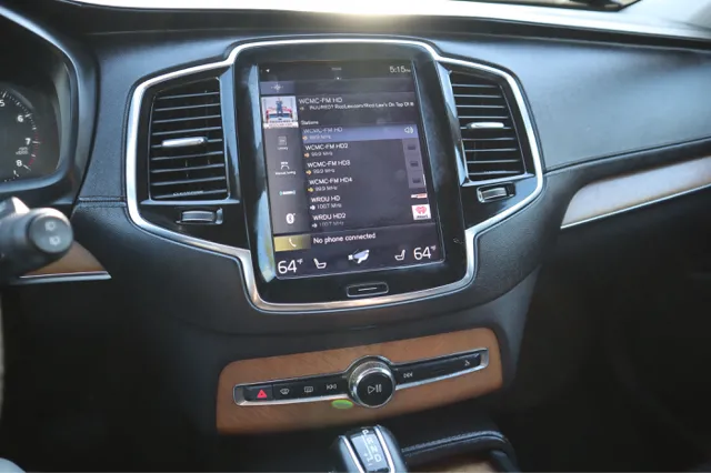 2016 Volvo XC90 T6 Inscription photo 12