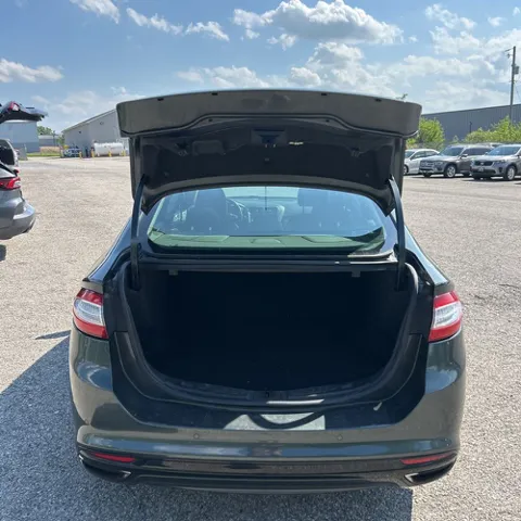 2016 Ford Fusion Titanium - Photo 12