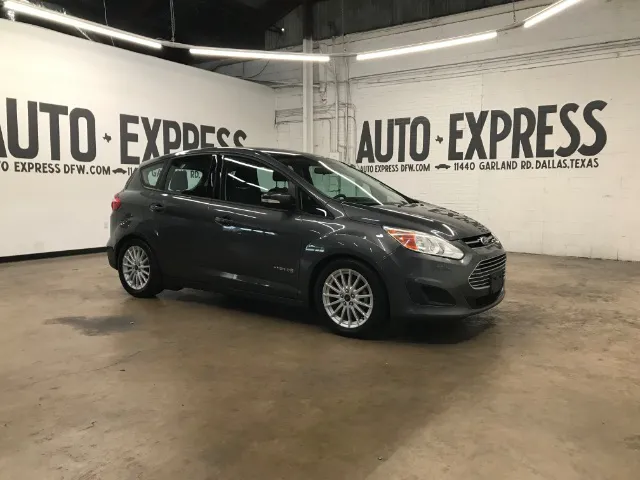 2016 Ford C-Max Hybrid SE's photo