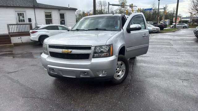 2012 Chevrolet Tahoe 4WD LT's photo