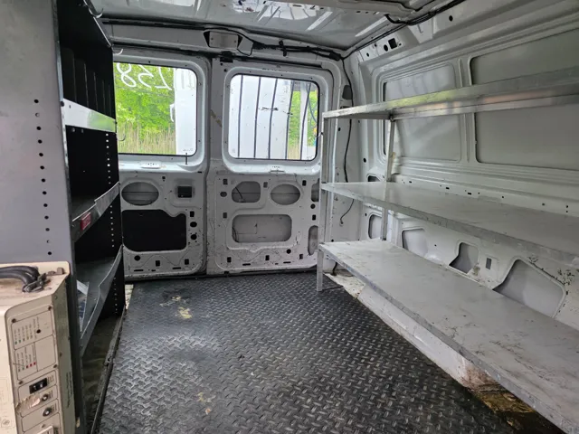 2005 Ford Econoline Van Commercial - Photo 73