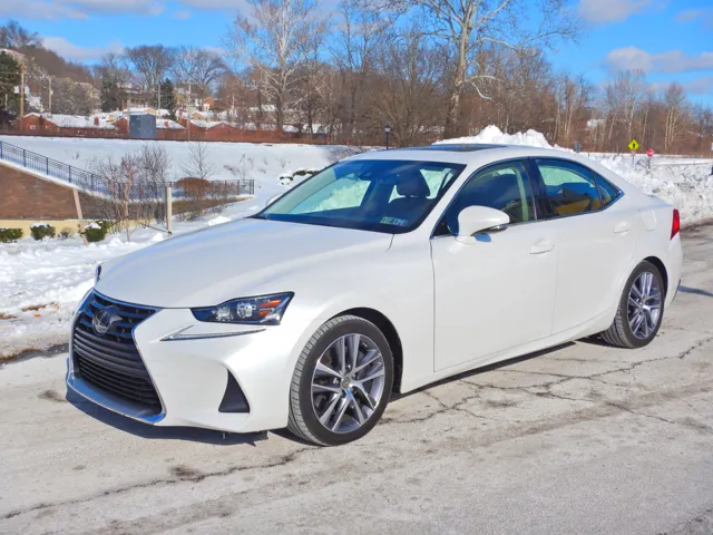 2018 Lexus IS 300