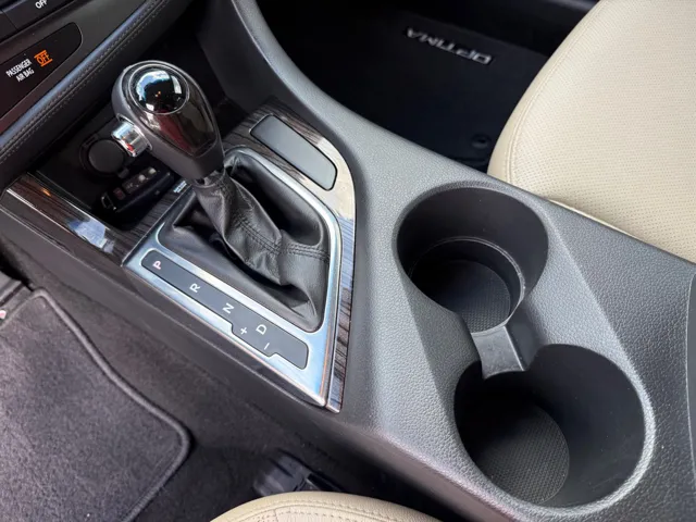2012 Kia Optima EX - Photo 11