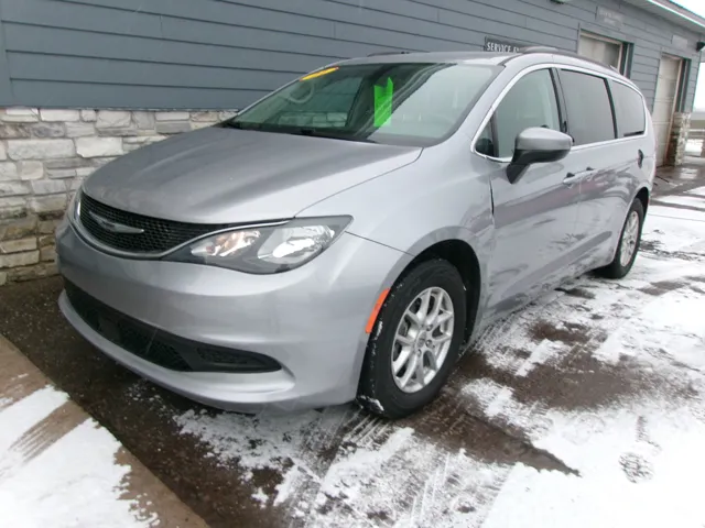 2021 Chrysler Voyager LXI