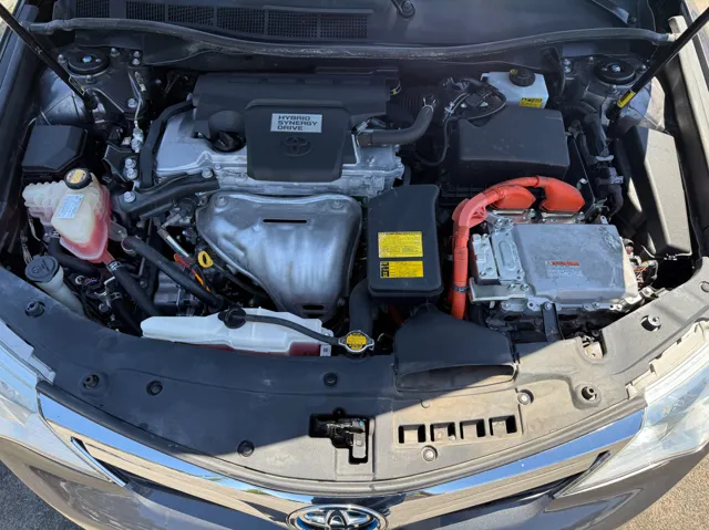 2014 Toyota Camry SE Hybrid - Photo 18