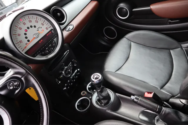 2012 Mini Cooper Convertible photo 13