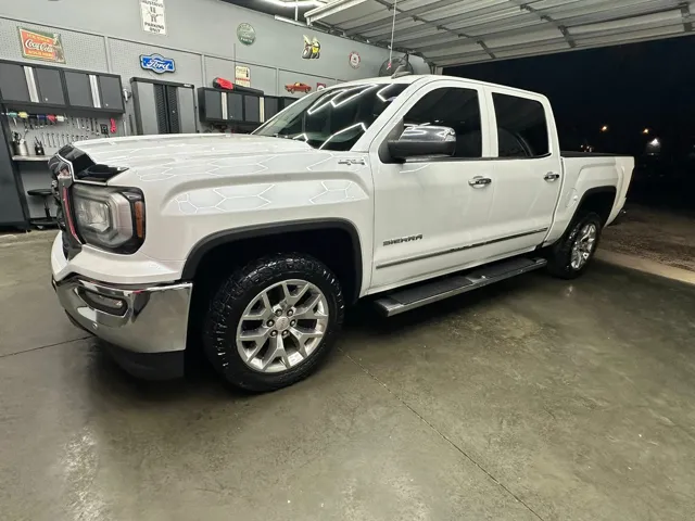 2016 GMC Sierra 1500 SLT's photo