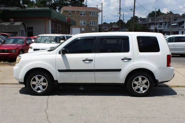2010 Honda Pilot LX photo 6