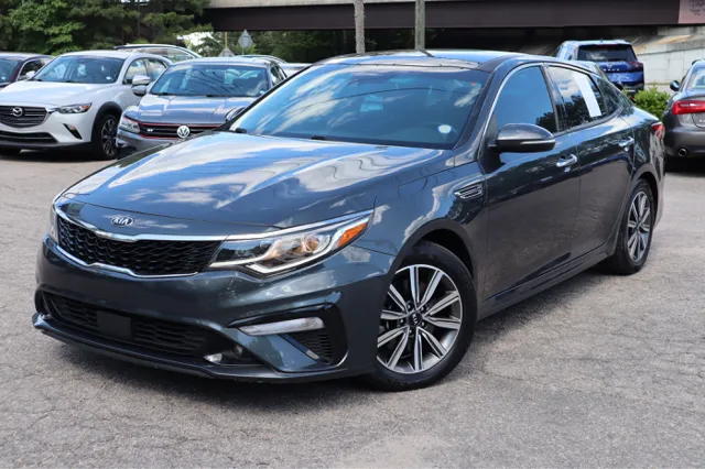 2020 Kia Optima EX's photo
