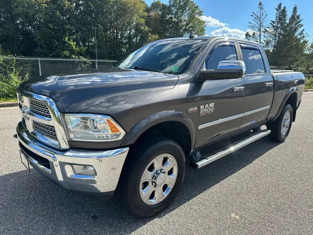 2015 RAM Ram 2500 Pickup Laramie's photo