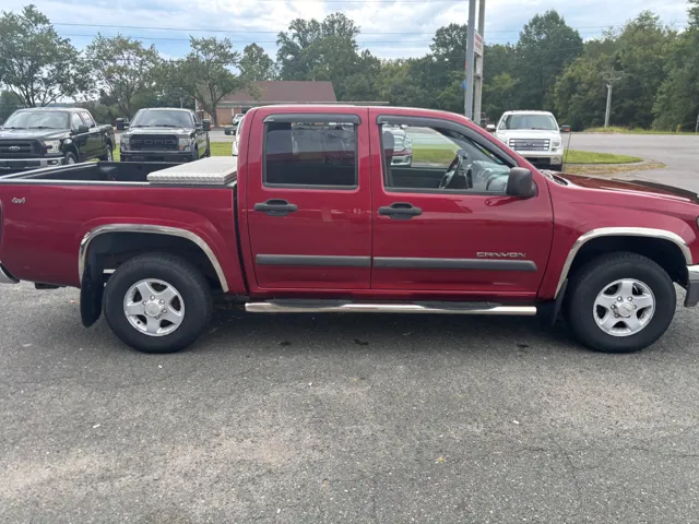 2004 Gmc Canyon photo 3