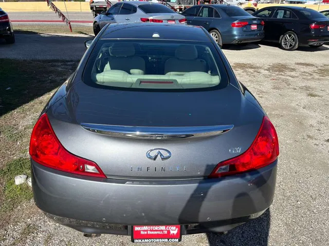 2011 INFINITI G Coupe 37 Journey - Photo 6
