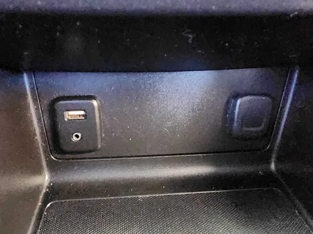 2015 Chevrolet Colorado Base photo 21