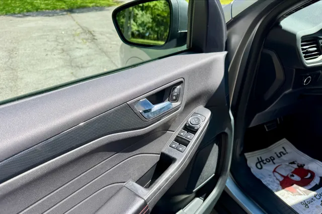 2023 Ford Escape ST-Line - Photo 12
