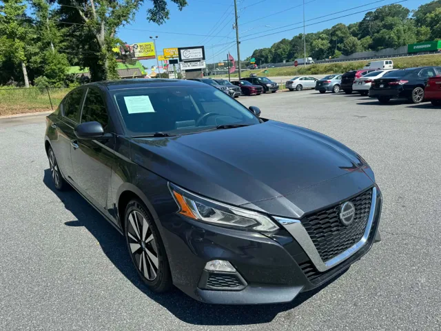 2021 Nissan Altima 2.5 SV's photo