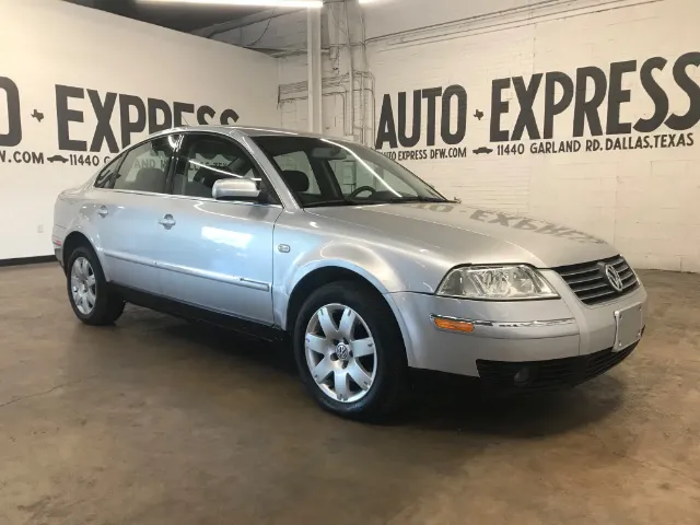2002 Volkswagen Passat GLX's photo