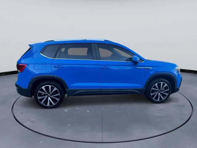 2022 Volkswagen Taos SE - Photo 6