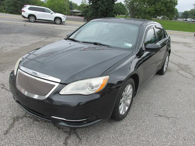 2011 Chrysler 200