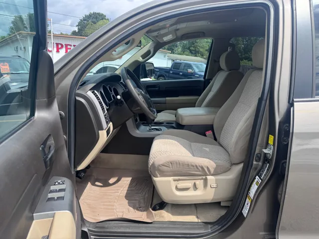2011 Toyota Tundra Tundra Grade - Photo 9