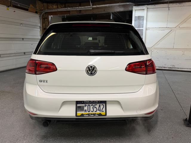 2016 Volkswagen GTI S 6A 4-Door
