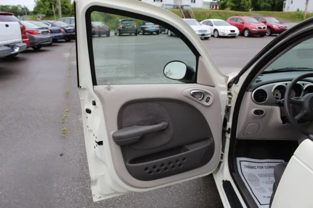 2005 Chrysler PT Cruiser Touring Edition - Photo 10