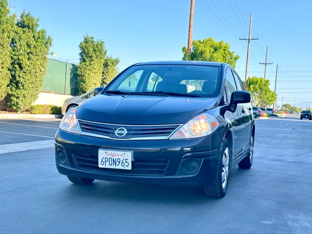 2011 Nissan Versa SL - Photo 21