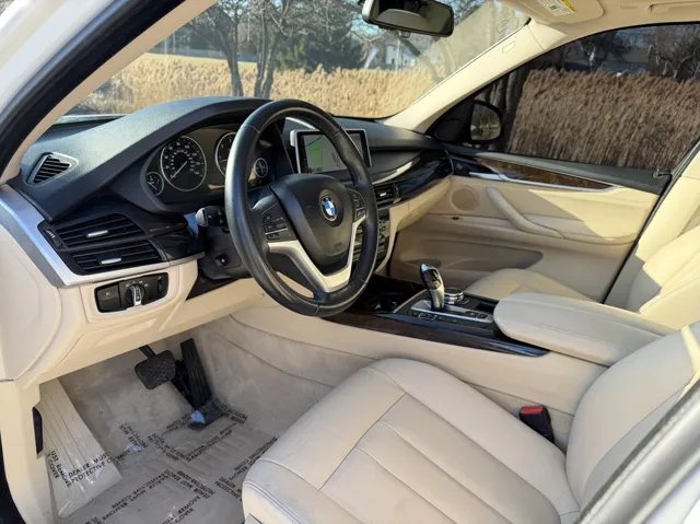 2015 BMW X5 xDrive35d - Photo 32