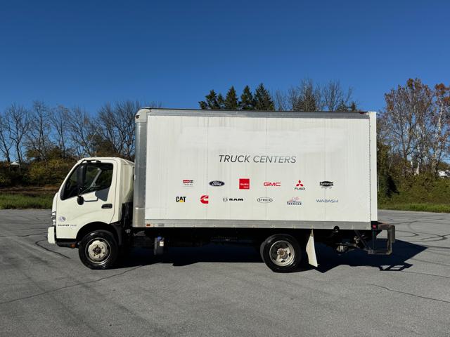 2015 Hino 195 Box truck