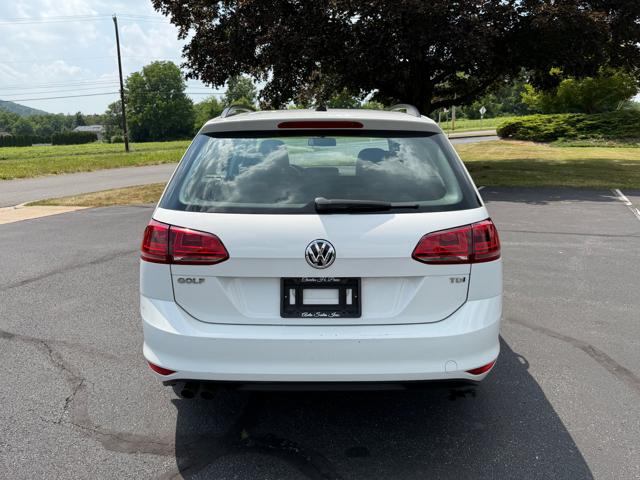 2015 Volkswagen Golf SportWagen TDI S