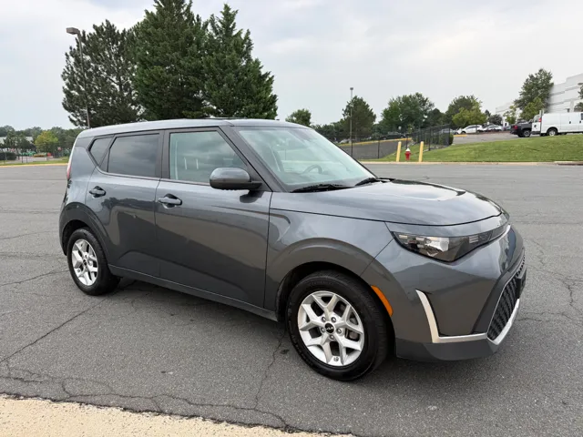 2023 Kia Soul LX - Photo 8