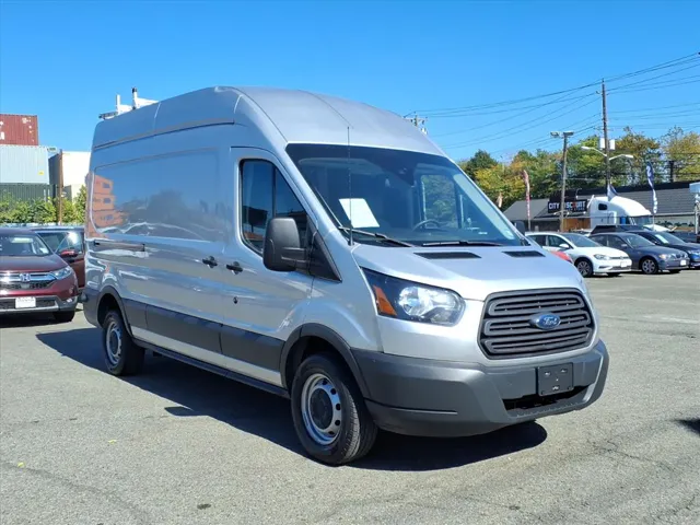 2018 Ford Transit Van Base's photo