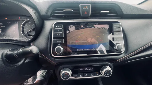 2020 Nissan Versa Sedan SR - Photo 9