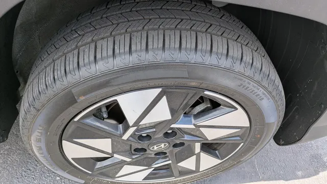 2025 Hyundai Kona SEL - Photo 13