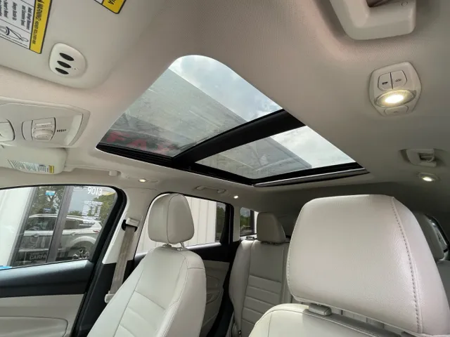 2014 Ford Escape Titanium - Photo 25