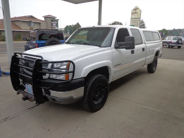 2004 Chevrolet Silverado 2500HD LS