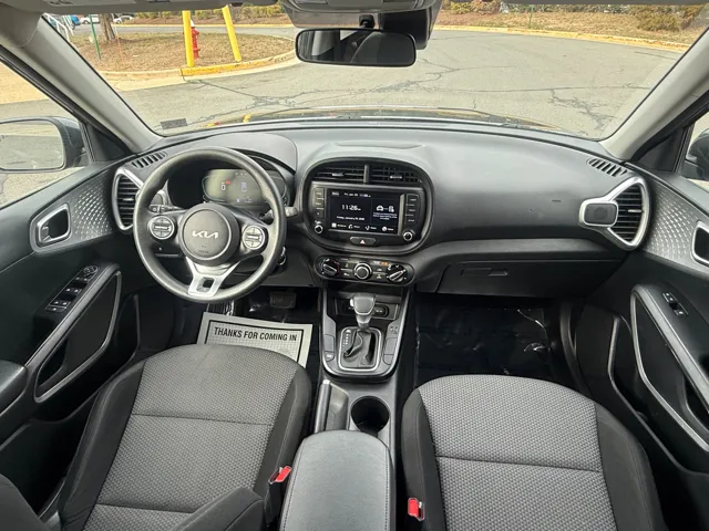 2023 Kia Soul LX - Photo 9