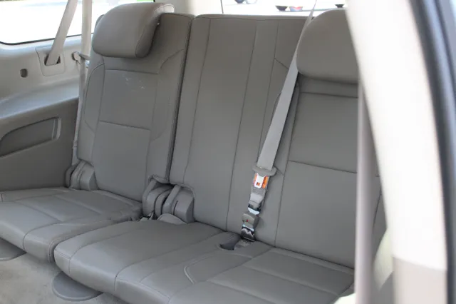 2015 Chevrolet Suburban LTZ - Photo 29