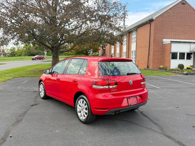 2012 Volkswagen Golf 2.0L 4-Door TDI