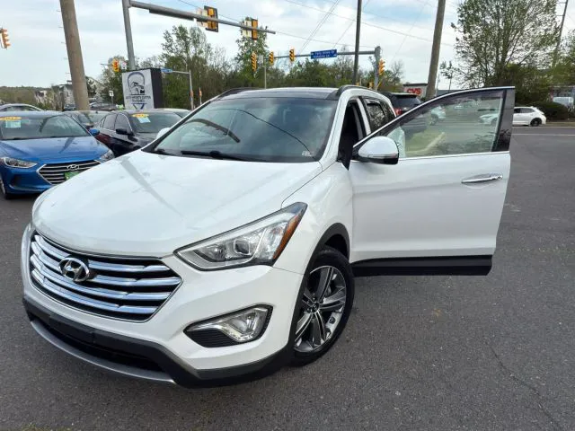 2016 Hyundai Santa Fe SE